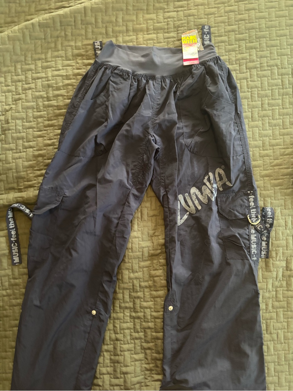 Women’s Zumba Workout Dance Fitness Cargo Pants - Rare Find!